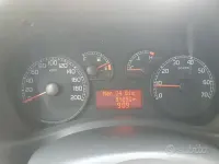Usata Fiat Doblò 85 CV (62 kW) 2007 Bianco Monovolume