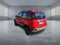 Usata Fiat Panda Cross Cross 69 CV (50 kW) 2022 Rosso Utilitaria