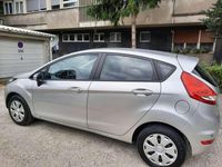 Usata Ford Fiesta 60 CV (44 kW) 2005 Argento Utilitaria