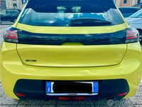 Usata Peugeot 208 Active 2024 Giallo Utilitaria