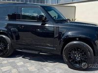 Usata Land Rover Defender SE Dynamic 200 CV (147 kW) 2021 Nero SUV