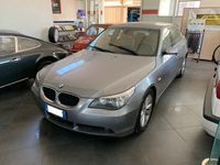 Usata BMW 530 218 CV (160 kW) 2005 Grigio Berlina