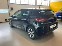 Usata Renault Clio V Equilibre 67 CV (49 kW) 2023 Nero nacre Berlina
