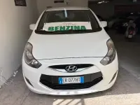Usata Hyundai ix20 Comfort 90 CV (66 kW) 2014 Bianco Utilitaria