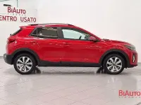 Usata Kia Stonic Style 84 CV (61 kW) 2023 Rosso SUV