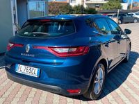 Usata Renault Mégane IV Intens 110 CV (80 kW) 2017 Blu Berlina
