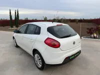 Usata Fiat Bravo Dynamic 89 CV (65 kW) 2010 Bianco Utilitaria