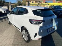 Usata Renault Clio V Evolution 91 CV (66 kW) 2024 Bianco ghiaccio Berlina