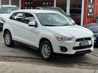 Begagnad Mitsubishi ASX Invite 116 HK (85 kW) 2015 Vit SUV