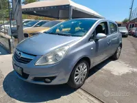 Usata Opel Corsa Cosmo 75 CV (55 kW) 2009 Blu Utilitaria