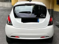 Usata Lancia Ypsilon Silver 69 CV (50 kW) 2016 Bianco Utilitaria