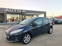 Usata Ford Fiesta Titanium 95 CV (69 kW) 2016 Blu Utilitaria