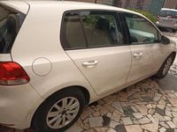 Usata VW Golf VI Comfortline 105 CV (77 kW) 2010 Bianco Utilitaria