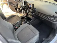 Usata Ford Fiesta 86 CV (63 kW) 2019 Bianco Utilitaria
