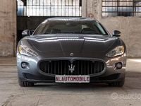 Usata Maserati Granturismo 440 CV (323 kW) 2009 Grigio alfieri Coupé