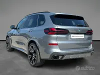 Usata BMW X5 M Sport 286 CV (210 kW) 2023 Grigio SUV