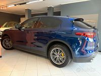 Usata Alfa Romeo Stelvio 209 CV (153 kW) 2017 Blu SUV
