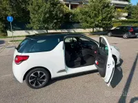 Usata DS Automobiles DS3 So Chic 75 CV (55 kW) 2016 Bianco Utilitaria