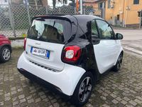 Usata Smart ForTwo Coupé Passion 41 kW (56 CV) 2021 Bianco Utilitaria