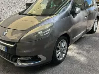 Usata Renault Scenic E-Tech 106 CV (77 kW) 2012 Grigio Berlina