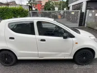 Usata Suzuki Alto 54 CV (39 kW) 2011 Bianco Utilitaria