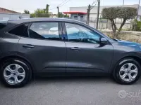 Usata Ford Kuga 120 CV (88 kW) 2021 Grigio SUV