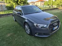 Usata Audi A3 Sport 116 CV (85 kW) 2019 Grigio Berlina