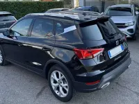 Käytetty Seat Arona FR 116 HP (85 kW) 2025 Musta Katumaasturi