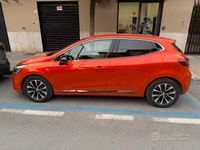 Używany Renault Clio V 100 KM (73 kW) 2022 Hatchback