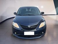 Usata Lancia Ypsilon Gold 70 CV (51 kW) 2021 Blu Utilitaria
