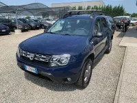 Usata Dacia Duster Lauréate 116 CV (85 kW) 2017 Bluazzurro SUV