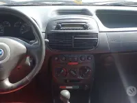 Usata Fiat Punto 60 CV (44 kW) 2005 Rosso Utilitaria