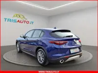 Usata Alfa Romeo Stelvio Business 192 CV (141 kW) 2021 Blu SUV