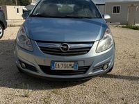 Usata Opel Corsa 90 CV (66 kW) 2010 Argento Utilitaria