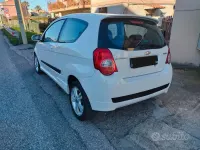 Usata Chevrolet Aveo 84 CV (61 kW) 2008 Bianco Utilitaria