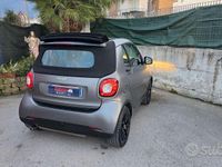 Usata Smart ForTwo Cabrio Prime 90 CV (66 kW) 2018 Grigio Cabrio