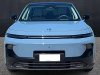 Nuova Leapmotor B10 109 CV (80 kW) 2026 Starry night blue SUV