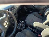 Usata VW Golf IV Highline 105 CV (77 kW) 2001 Grigio Berlina