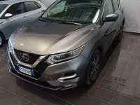 Usata Nissan Qashqai Tekna 116 CV (85 kW) 2018 Grigio SUV