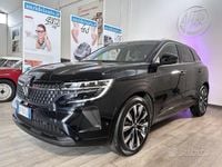 Usata Renault Austral Techno 160 CV (117 kW) 2023 Nero metallizzato SUV