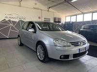 Usata VW Golf V Comfortline 102 CV (75 kW) 2007 Argento Berlina