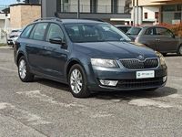 Usata Skoda Octavia Ambition 105 CV (77 kW) 2015 Grigio Utilitaria
