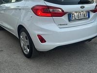 Usata Ford Fiesta 86 CV (63 kW) 2018 Bianco Utilitaria