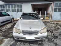 Usata Mercedes 220 2001 Grigio Berlina