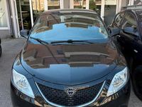 Usata Lancia Ypsilon Platinum 69 CV (50 kW) 2017 Nero Utilitaria