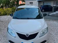 Usata Lancia Ypsilon Gold 69 CV (50 kW) 2017 Utilitaria