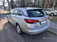 Usata Opel Astra 110 CV (80 kW) 2017 Grigio Station wagon