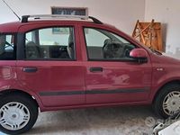 Usata Fiat Panda Active 77 CV (56 kW) 2011 Rosso Utilitaria