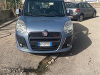 Usata Fiat Doblò 135 CV (99 kW) 2012 Grigio Monovolume