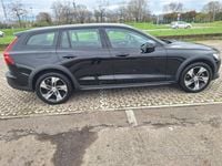 Usata Volvo V60 CC 197 CV (144 kW) 2023 Nero Station wagon